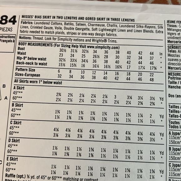 Simplicity Sewing Pattern - Picture 3 of 3